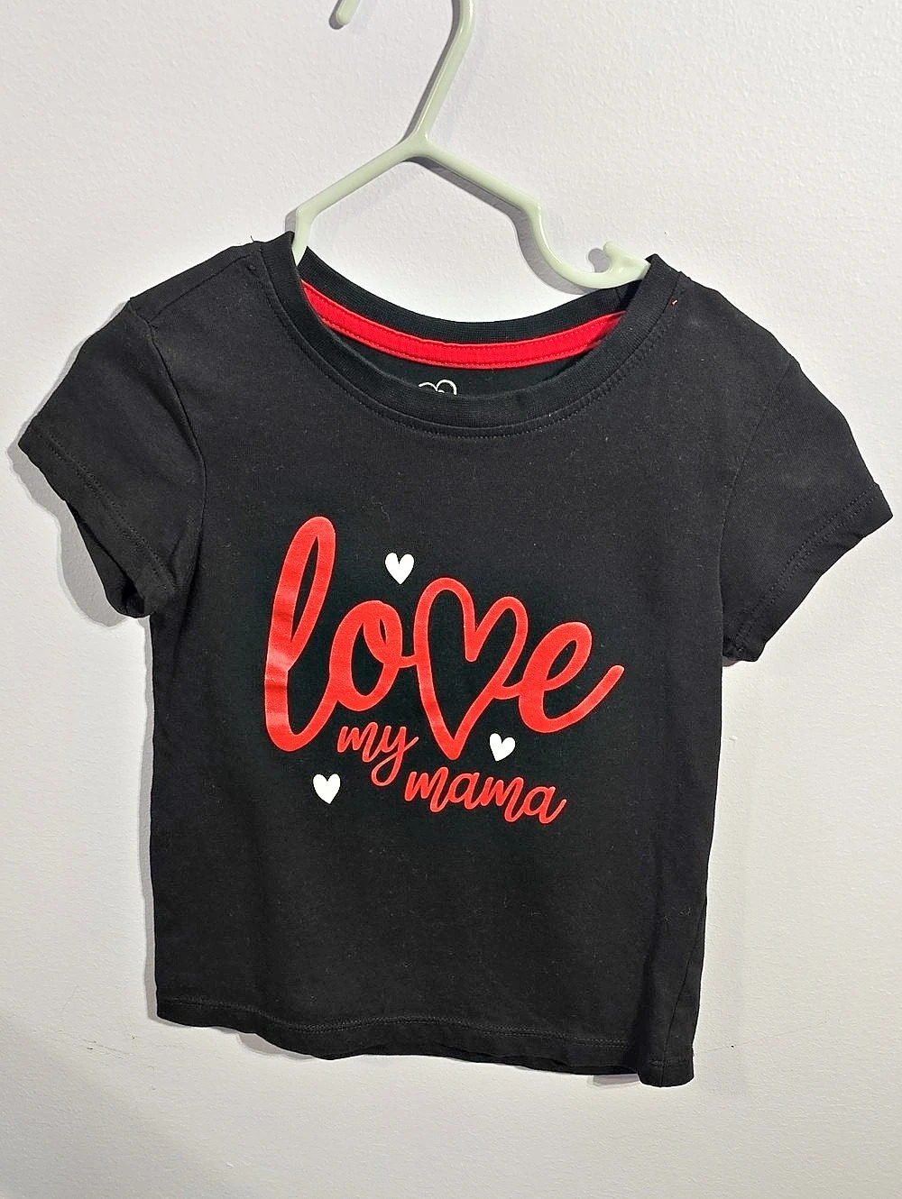 Love My Mama Graphic Tee
